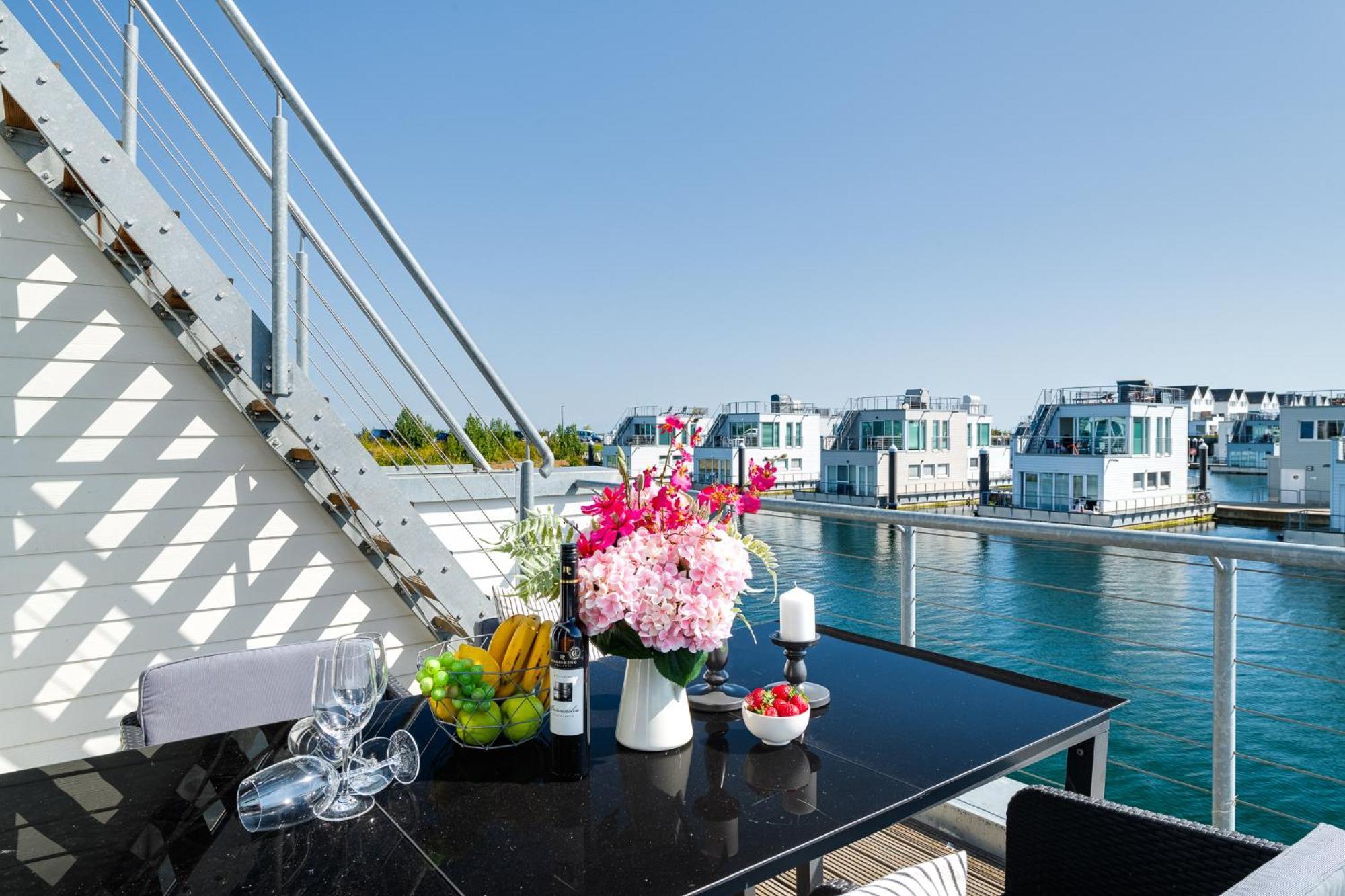 Triton: Meerblick, Sauna, Dachterrasse Olpenitz Buitenkant foto